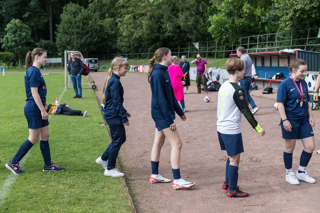 Bild 54 - Loewinnen Cup